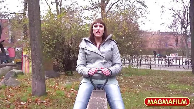 Hot porno ingen registrering  Russisk porno ung par taler hjemmelavet