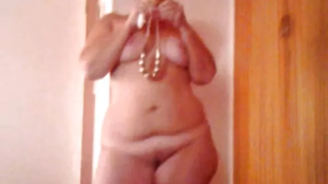 Hot porno ingen registrering  Pigen beder Faderen om at gratis porno til kvinder modtage et kreditkort