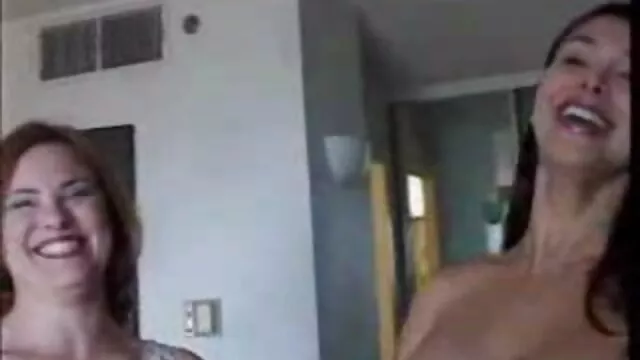 Hot porno ingen registrering  Sodomi seduced forførende laura angel porno film servitrice på toilet
