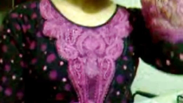Hot porno ingen registrering  Han vaskede gratis lesbisk pornofilm og barberede sig.