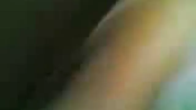 Hot porno ingen registrering  Brunette med store bryster giver gratis husmor porno håret fisse