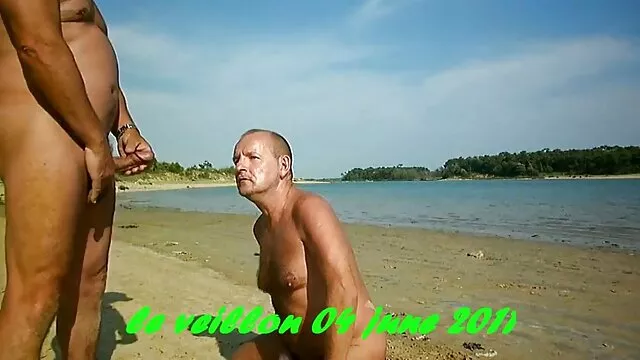 Hot porno ingen registrering  Studerende lebbe porno fucking i lærerens værelse