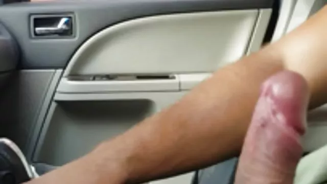 Hot porno ingen registrering  Han angreb en pige og satte pornos sex kursen mod gaden