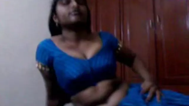 Hot porno ingen registrering  Spioner Perverteret utro kone porno på en dame gennem Skjult kamera