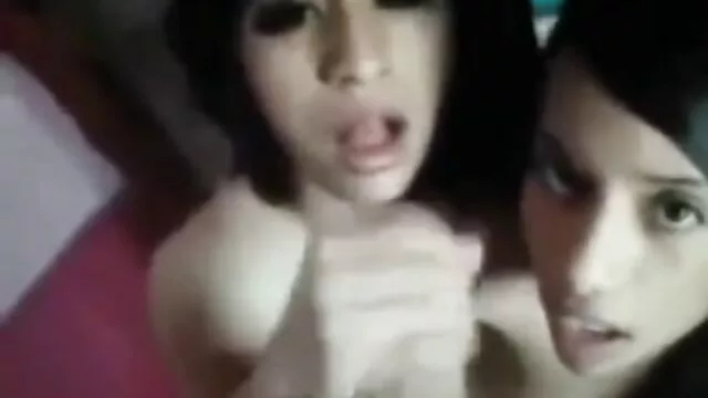 Hot porno ingen registrering  Slap af og anvende mager skønhed på film pornofilm den skide tæppe